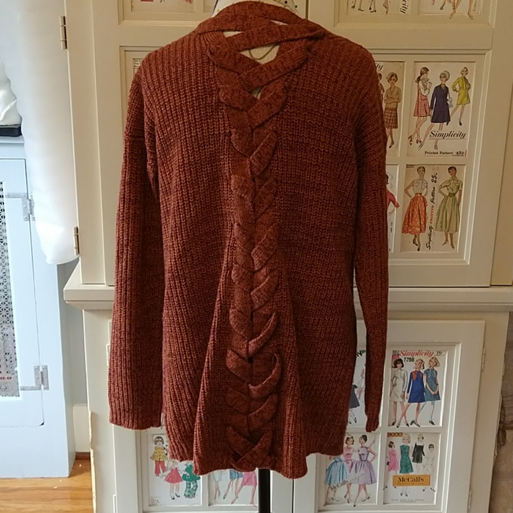 Derek heart rust cardigan Sz M